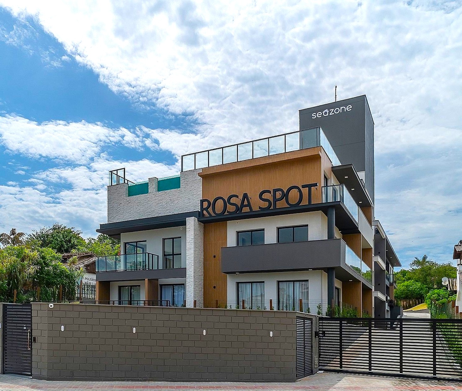 Fachada Rosa SPOT